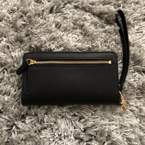 Michael Kors iPhone Wristlet - Picture 3 of 4